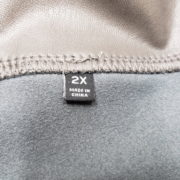 7 For All Mankind Brown Faux Leather Leggings Women's Plus Size 2X - Picture 7 of 14